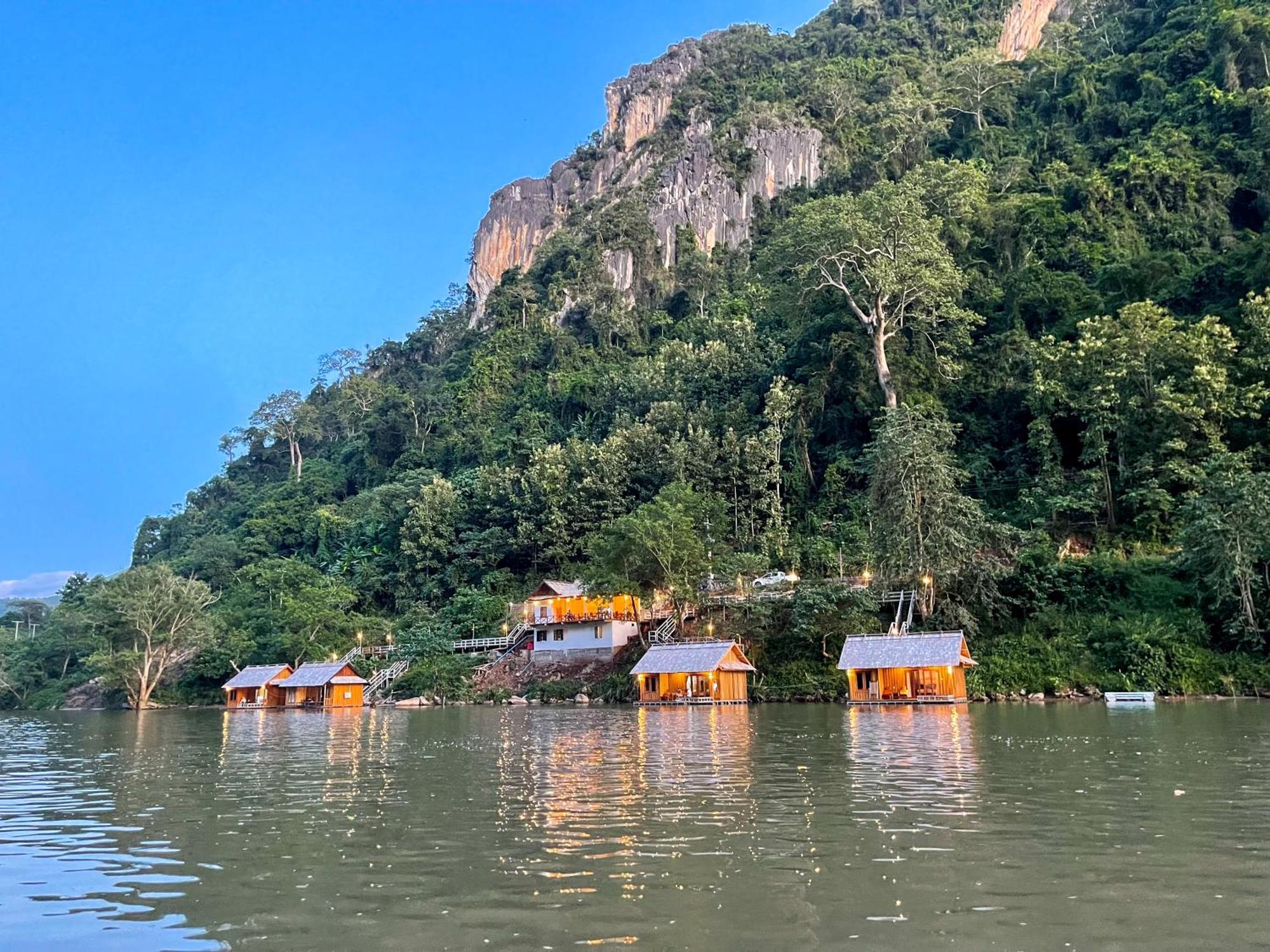Nongkhiaw The Float House Exterior foto