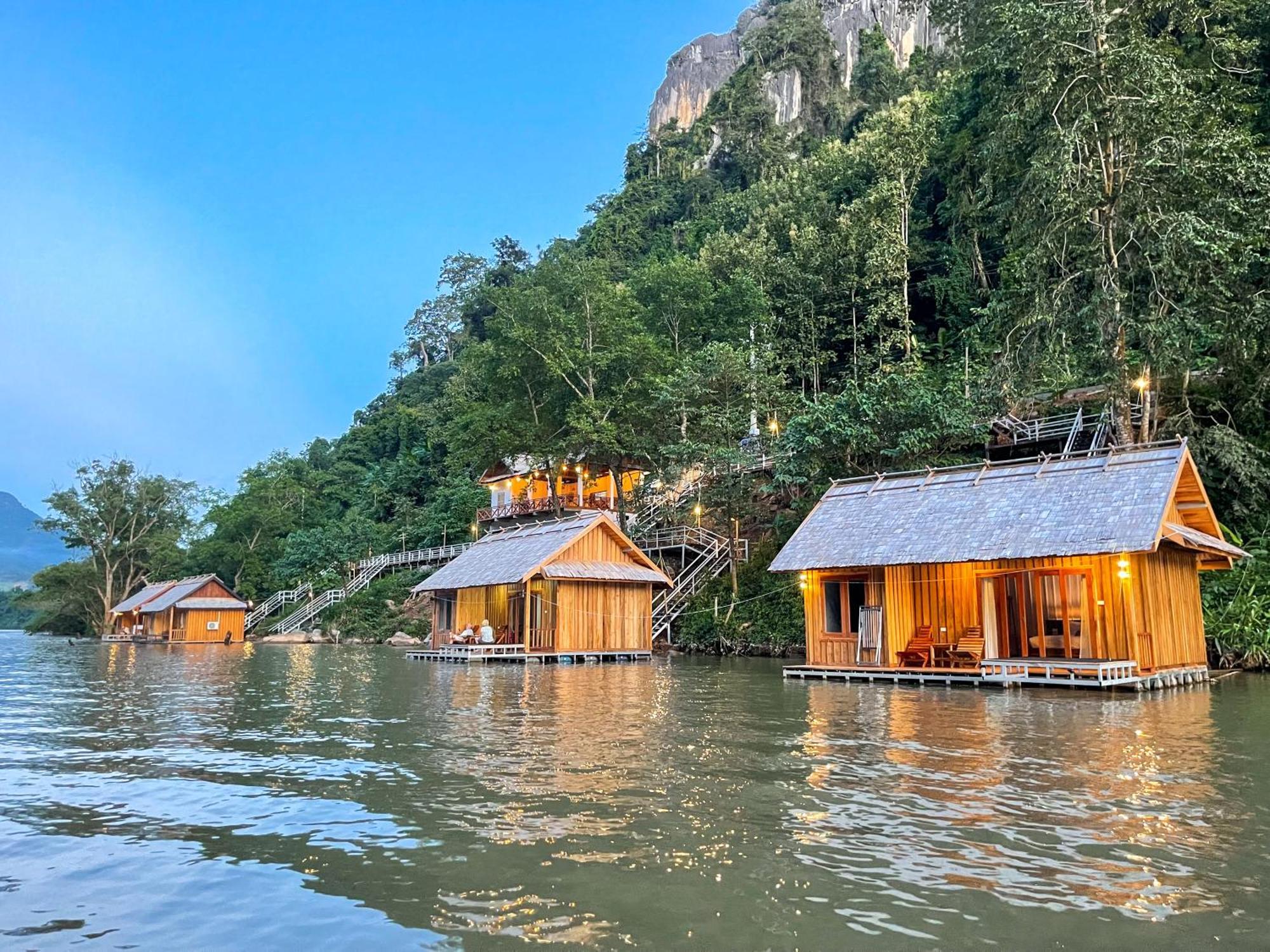 Nongkhiaw The Float House Exterior foto