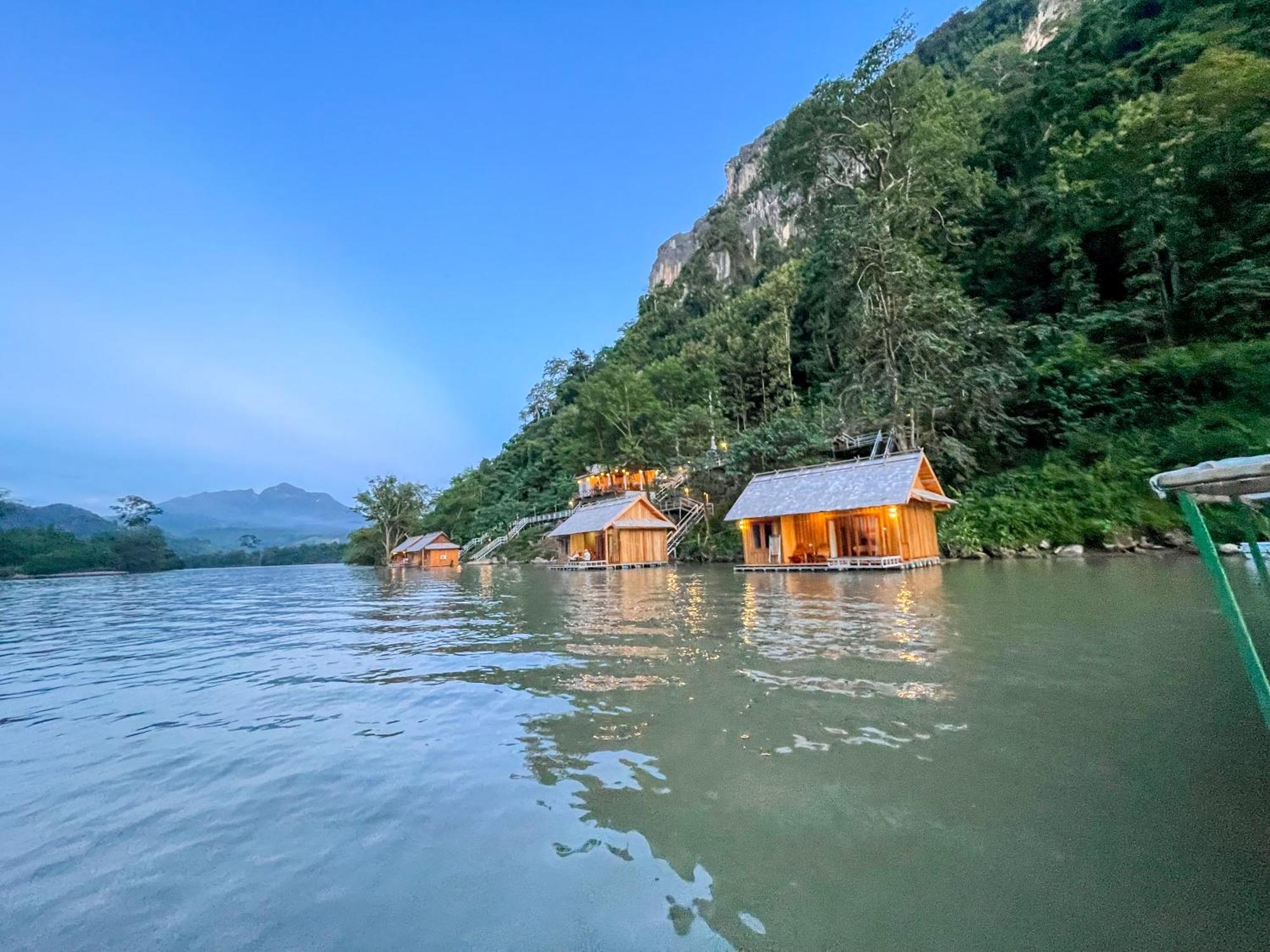 Nongkhiaw The Float House Exterior foto